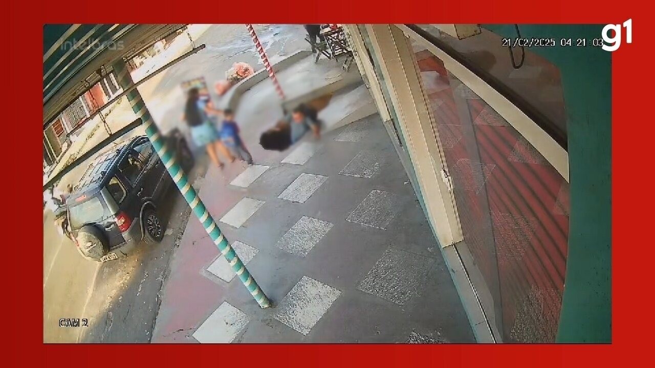 VÍDEO: Homem é 'engolido' por buraco que se abre em calçada na Zona Norte de Manaus