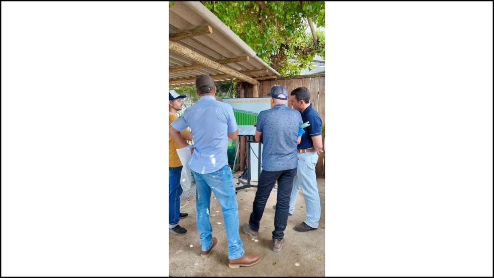Produtores buscam técnicas sustentáveis e boas práticas agrícolas durante visita à Fazendinha – Crédito: Divulgação.