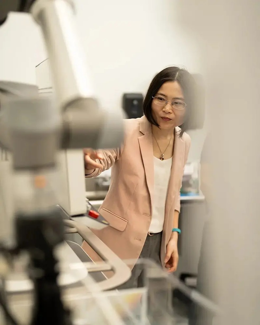 Aumentar o número de pulsos de ultrassom produzidos a cada segundo levou Xu a fazer uma descoberta. — Foto: Erica Bass/ Rogel Cancer Center/ Michigan Medicine via BBC