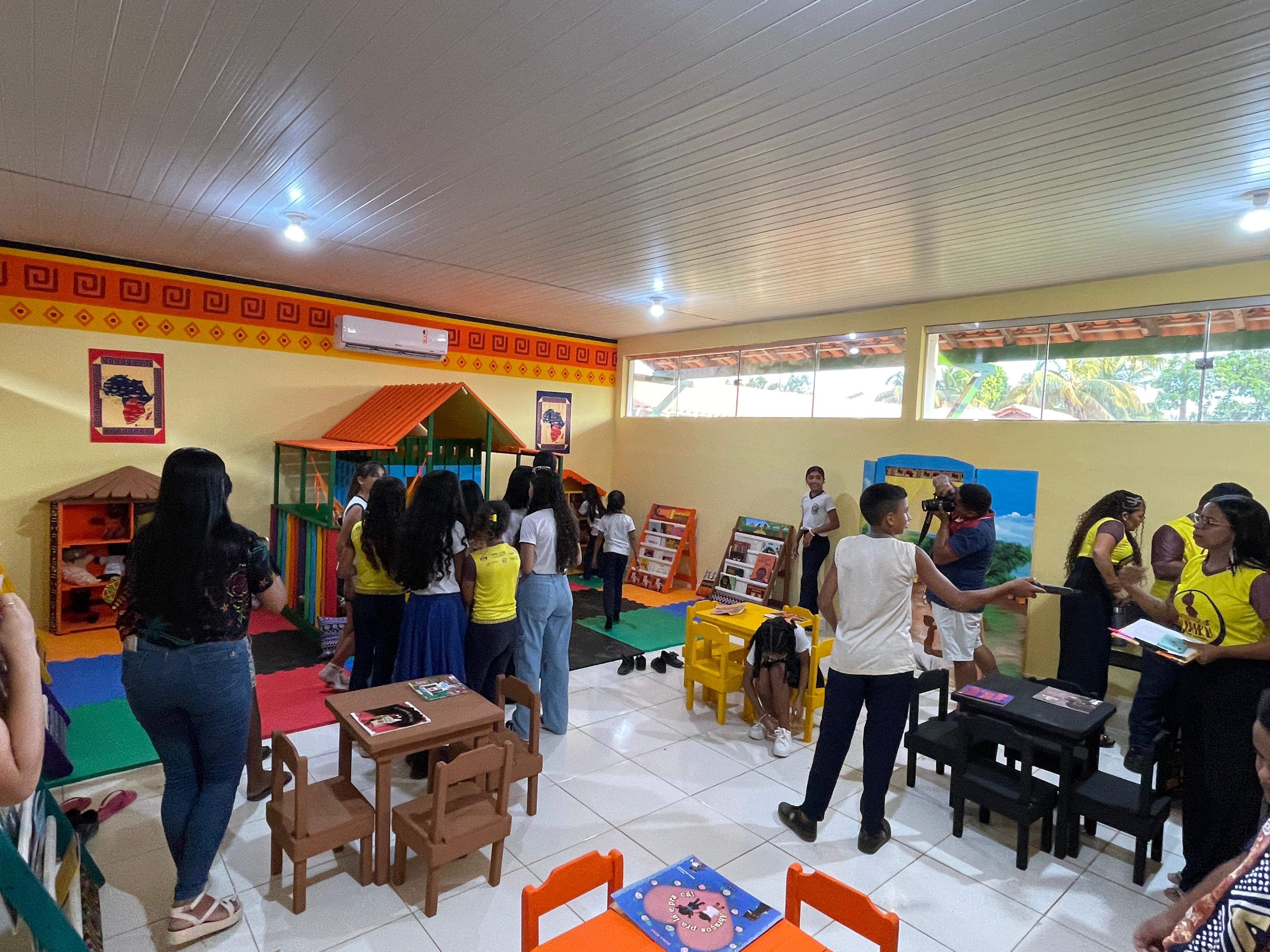 Santarém e mais quatro municípios ganham novas afrotecas para ações de educação antirracista
