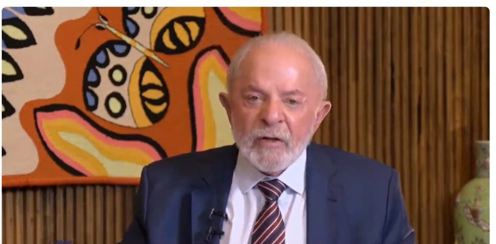 O presidente Lula deu entrevista no Palácio da Alvorada para o jornalista Reinaldo Azevedo — Foto: Reprodução