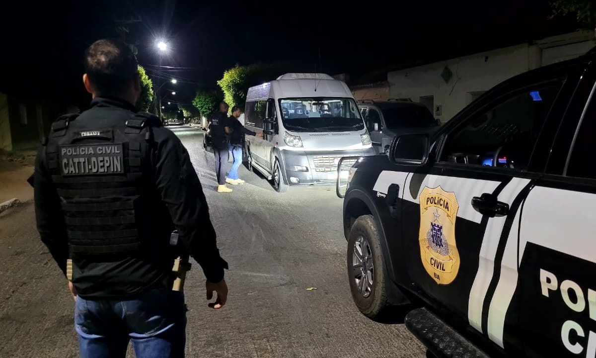 Três homens são presos na BA suspeitos de sequestrar e torturar jovem de 18 anos