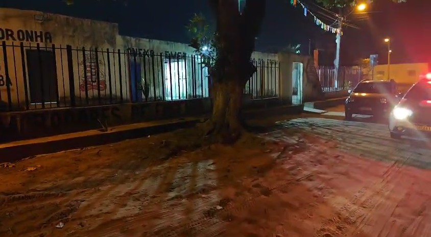 Briga entre alunas termina em tiros contra escola municipal e prisões em João Pessoa
