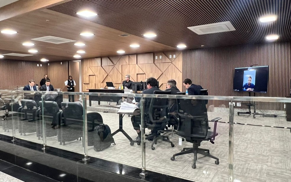 Audiência de instrução e julgamento de Amanda Partata, em Goiânia — Foto: Fábio Castro/TV Anhanguera