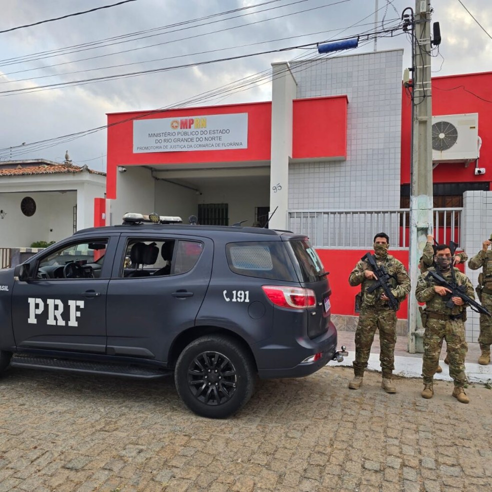 Operação cumpriu mandados em Florânia, Tenente Laurentino, São Vicente, Caicó, Currais Novos e Lagoa Nova. — Foto: MPRN/Divulgação