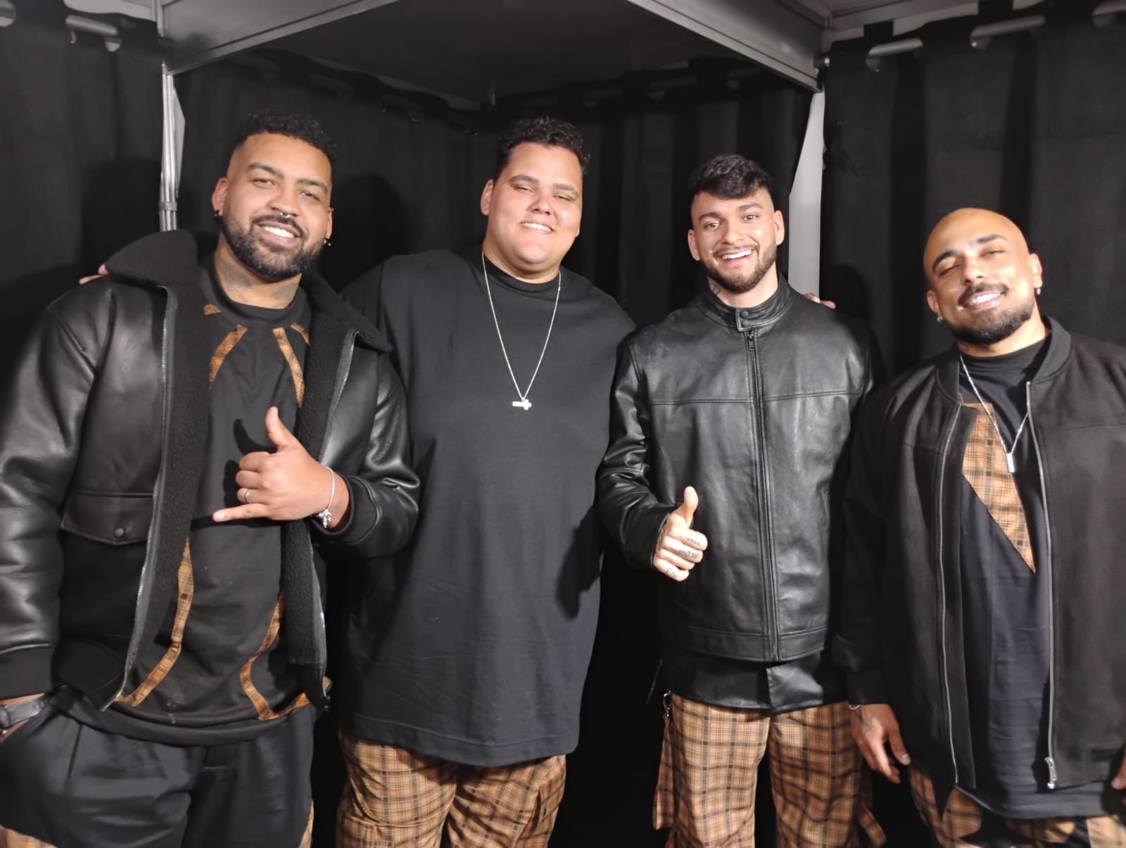 Menos é Mais desbanca sertanejo do topo do ranking das músicas mais ouvidas no streaming e lidera 1º semestre de 2025