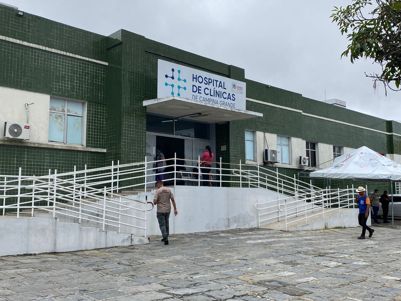 Sete pacientes com complicações após mutirão oftalmológico passam por novos procedimentos