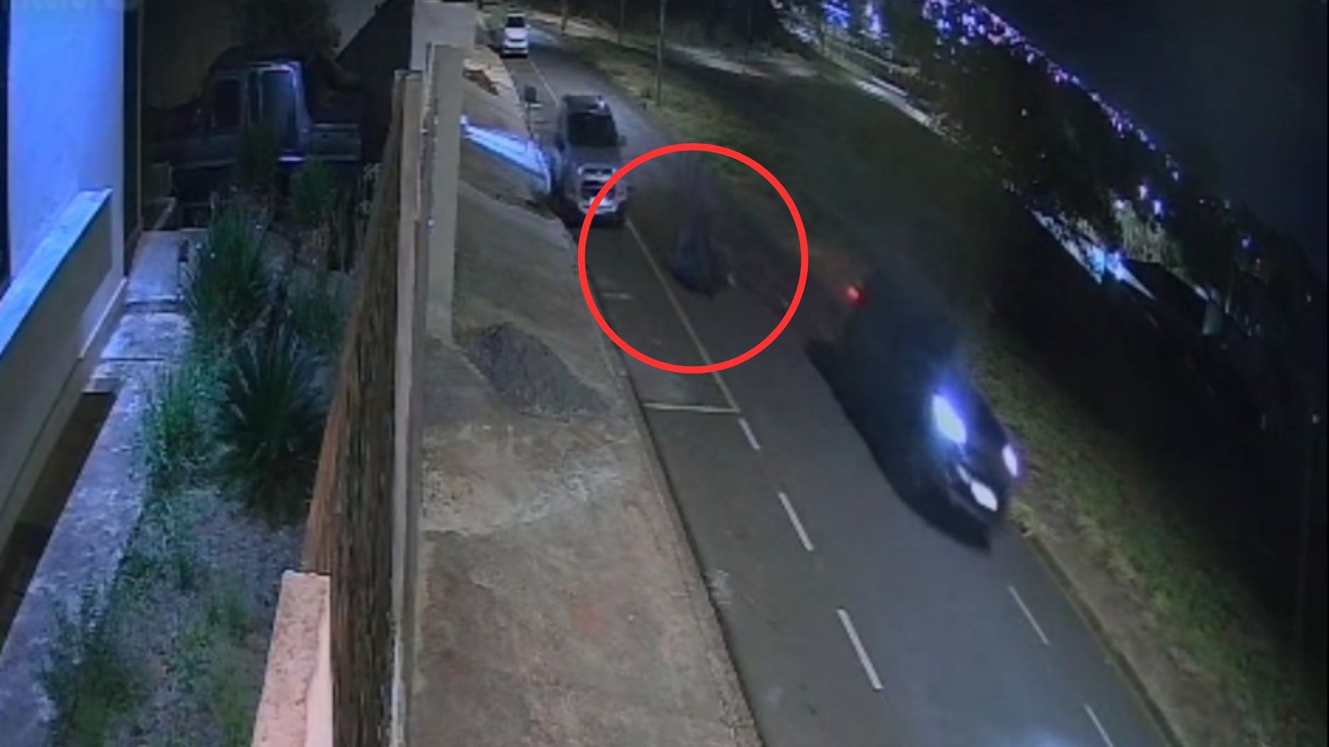 VÍDEO: carro desgovernado atropela e arremessa motociclista em Catanduva