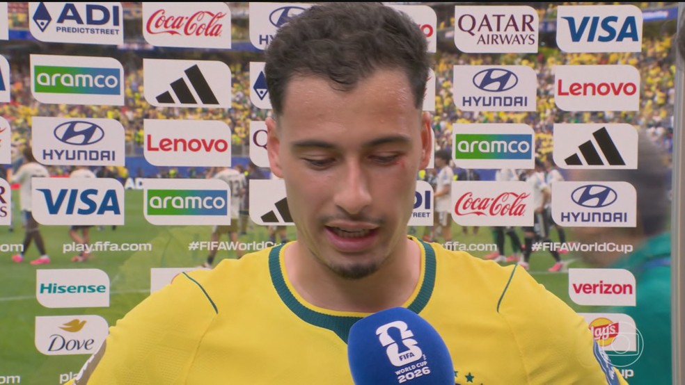 'Não tenho palavras para descrever a alegria de ver o povo brasileiro feliz', diz Martinelli após gol da classificação para as oitavas — Foto: Jornal Nacional/ Reprodução