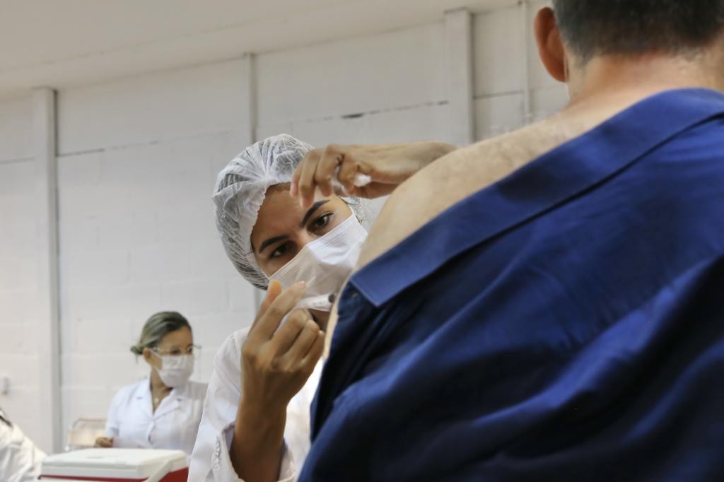Serviço de vacinação acontece em Shoppings de Aracaju neste sábado