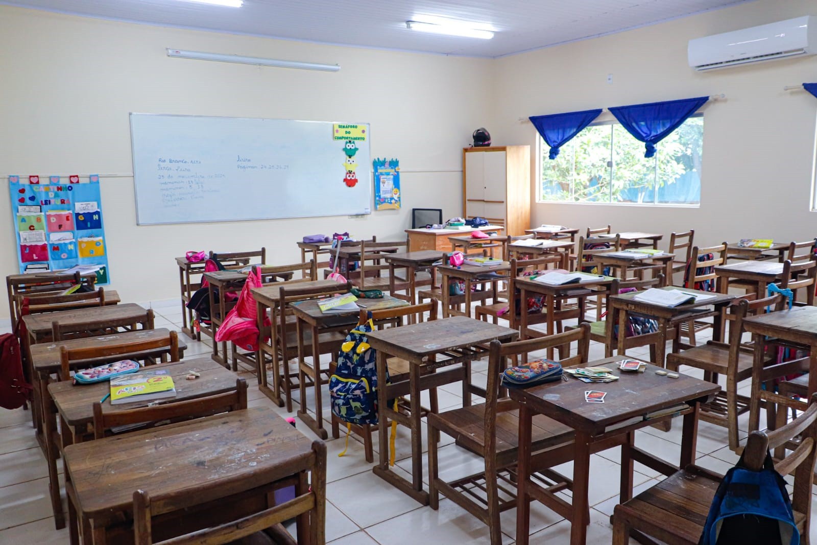 É #FAKE que Lula criou regra para obrigar professores a se aposentarem mais tarde