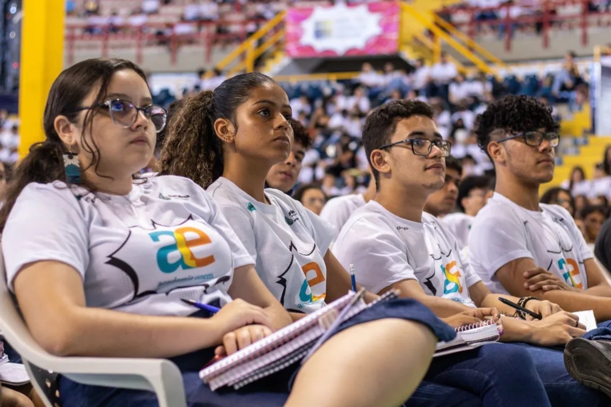 Academia Enem tem inscrições prorrogadas em Fortaleza; veja como participar