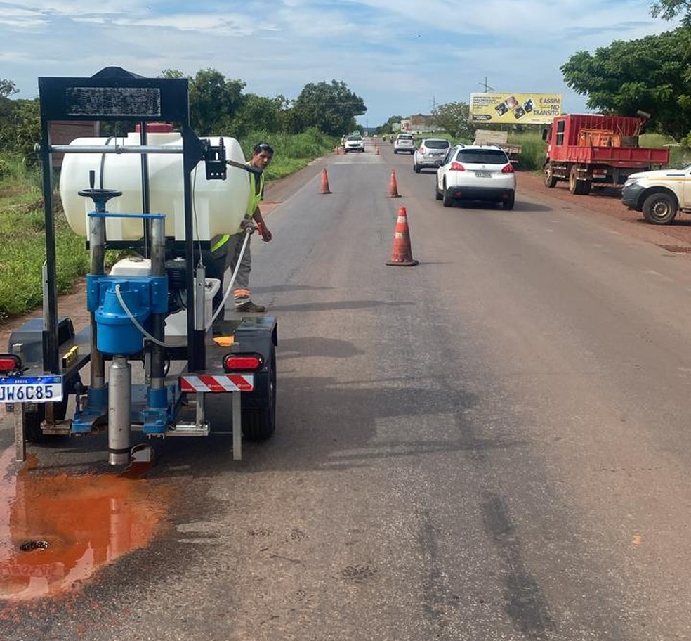 Equipes fazem procedimentos para federalização do trecho — Foto: Ageto/Divulgação