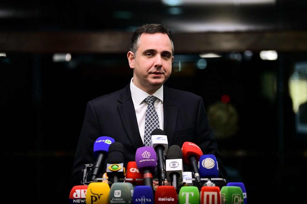 Pacheco em coletiva de imprensa no Senado nesta terça-feira (25). — Foto: Pedro França/Agência Senado