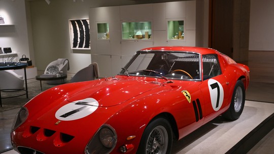 Ferrari de 1962: conheça o carro leiloado por R$ 255 milhões em Nova York