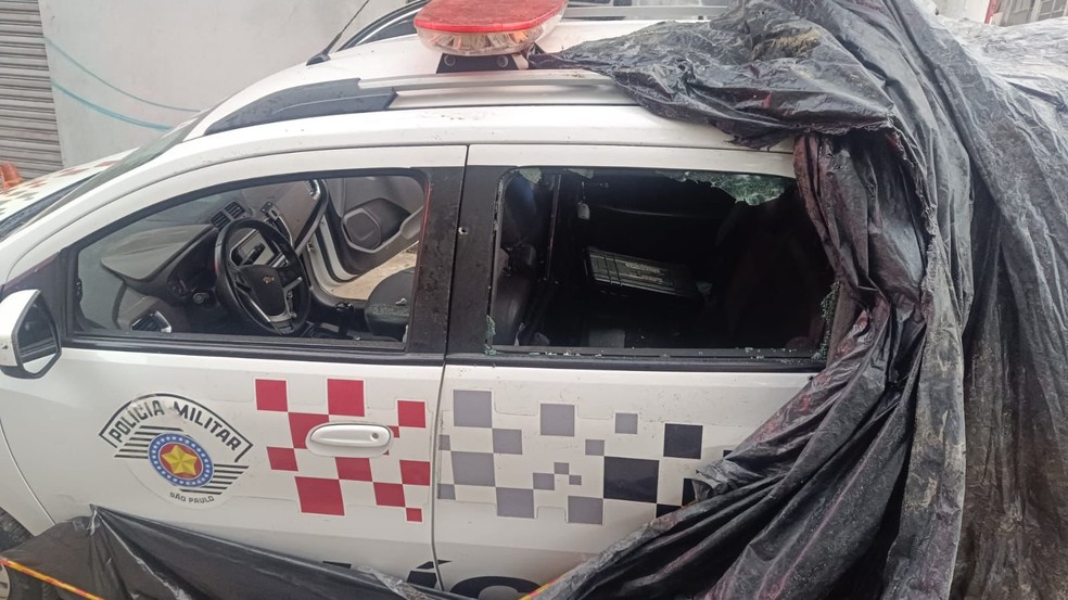 PM foi ferido de raspão por disparos — Foto: Reprodução