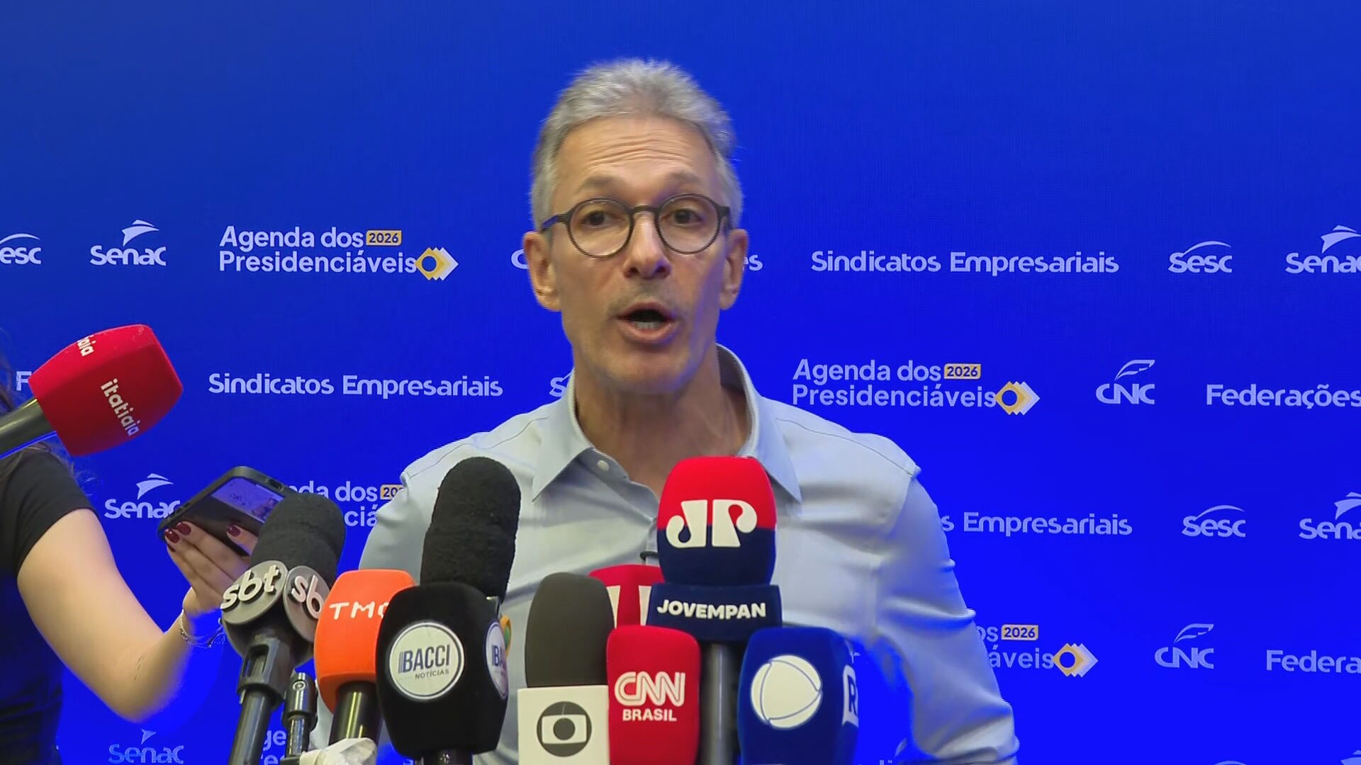 Zema ataca STF, 'gastança' de Lula e relação de autoridades com Vorcaro: 'Brasil precisa de quem não tem rabo preso'