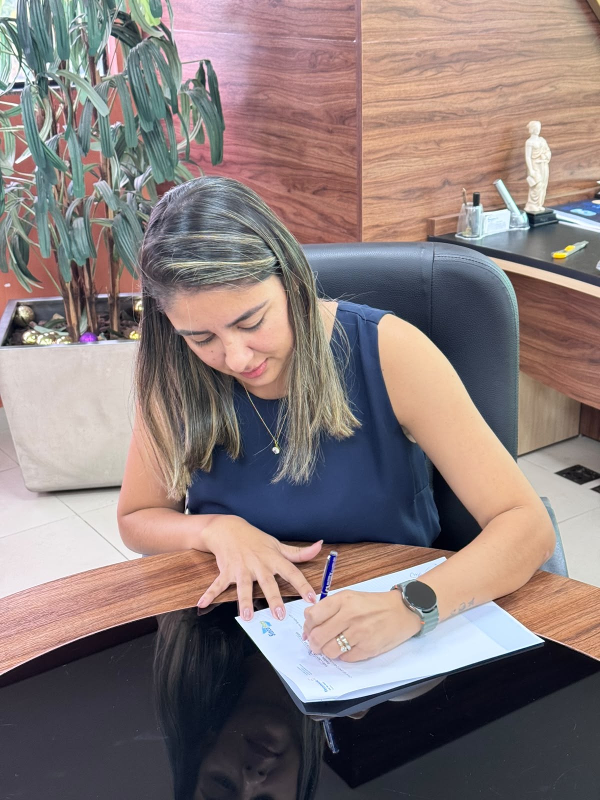 Representantes da Fecomércio-AC, do Sincoacre e do Ministério do Trabalho e Emprego participaram da celebração da Convenção Coletiva de Trabalho do Comércio 2026/2028. — Foto: Efraim Macambira