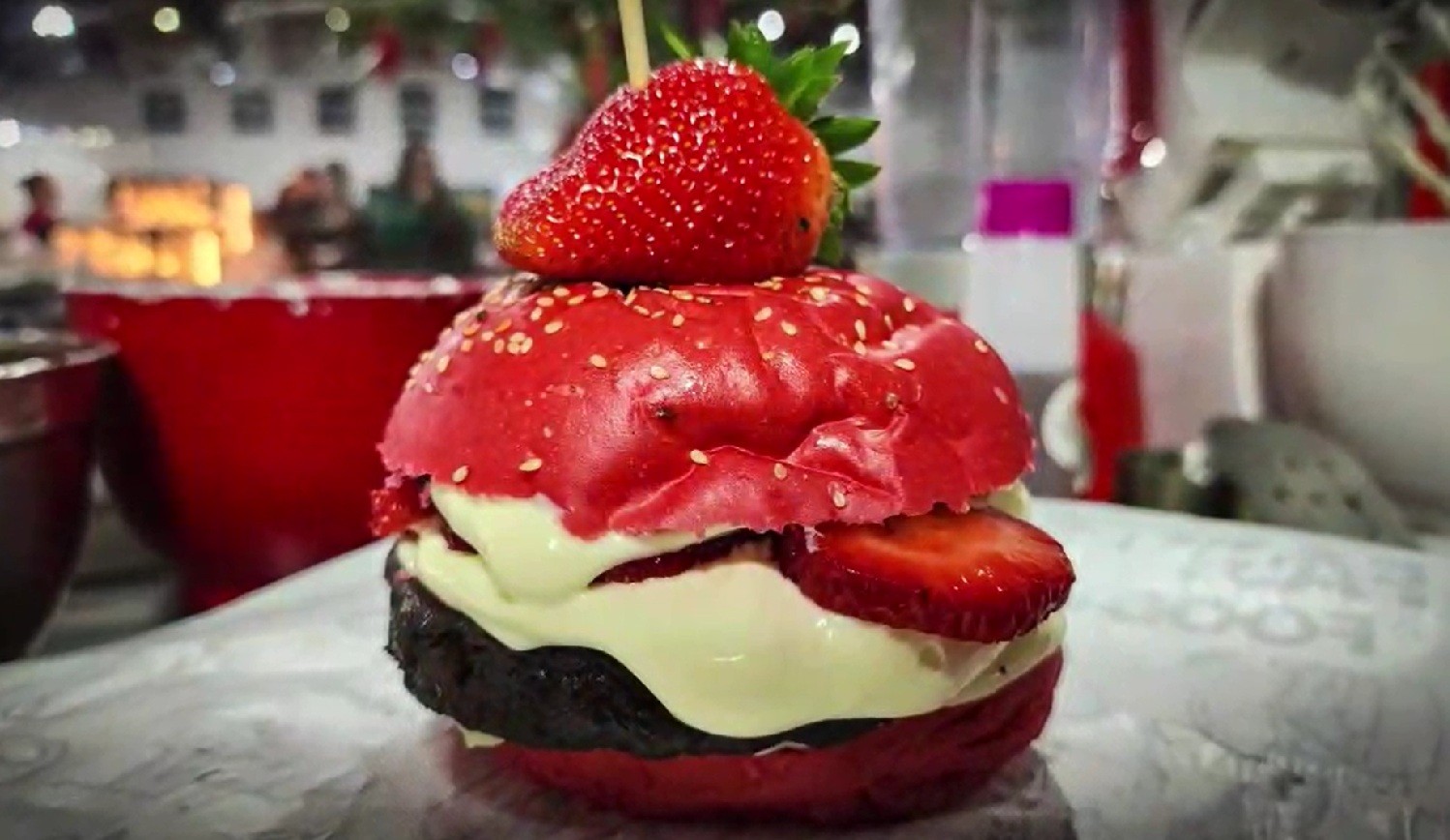 Festa do Morango com Chocolate começa nesta quinta-feira em Nova Friburgo