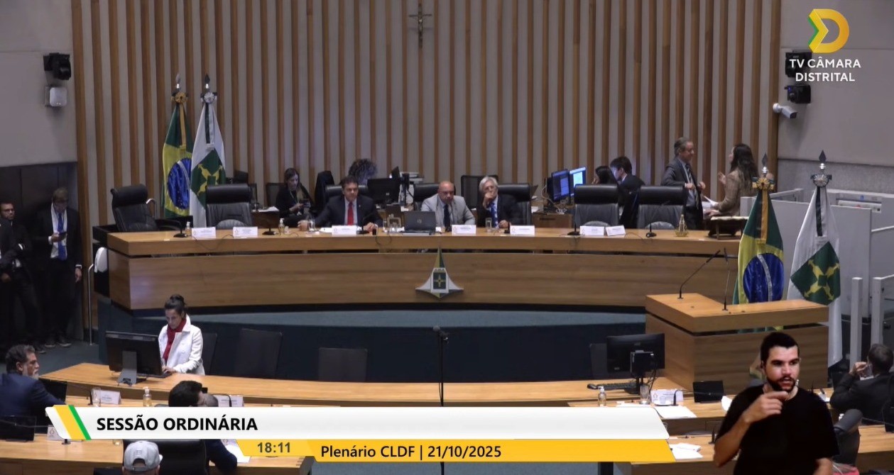 Câmara do DF aprova instalação de câmeras nas salas de aula da rede pública