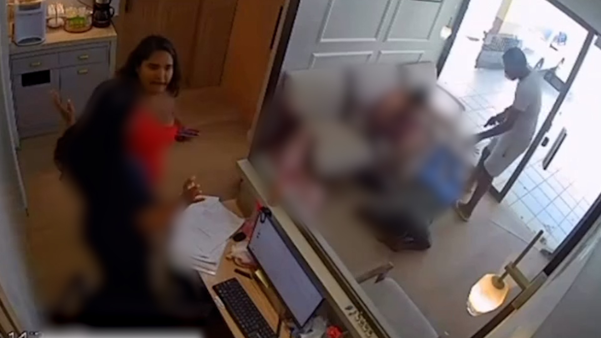 Criminosos assaltam clínica odontológica no Vinhais, em São Luís; veja momento do crime