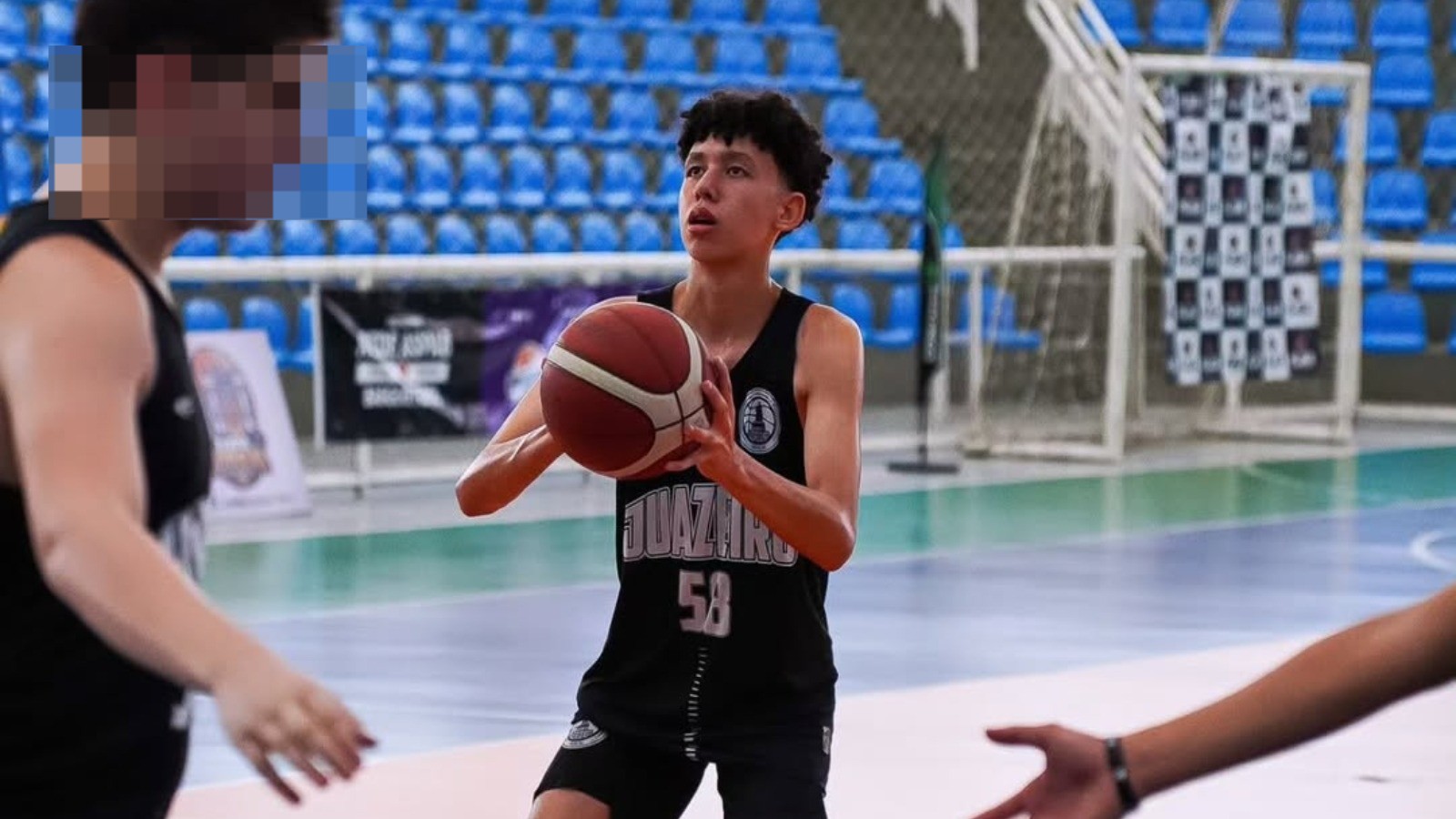 Adolescente que morreu em acidente com time de basquete fez aniversário há 5 dias; 'Foram 15 anos que Deus me deu de presente', diz pai