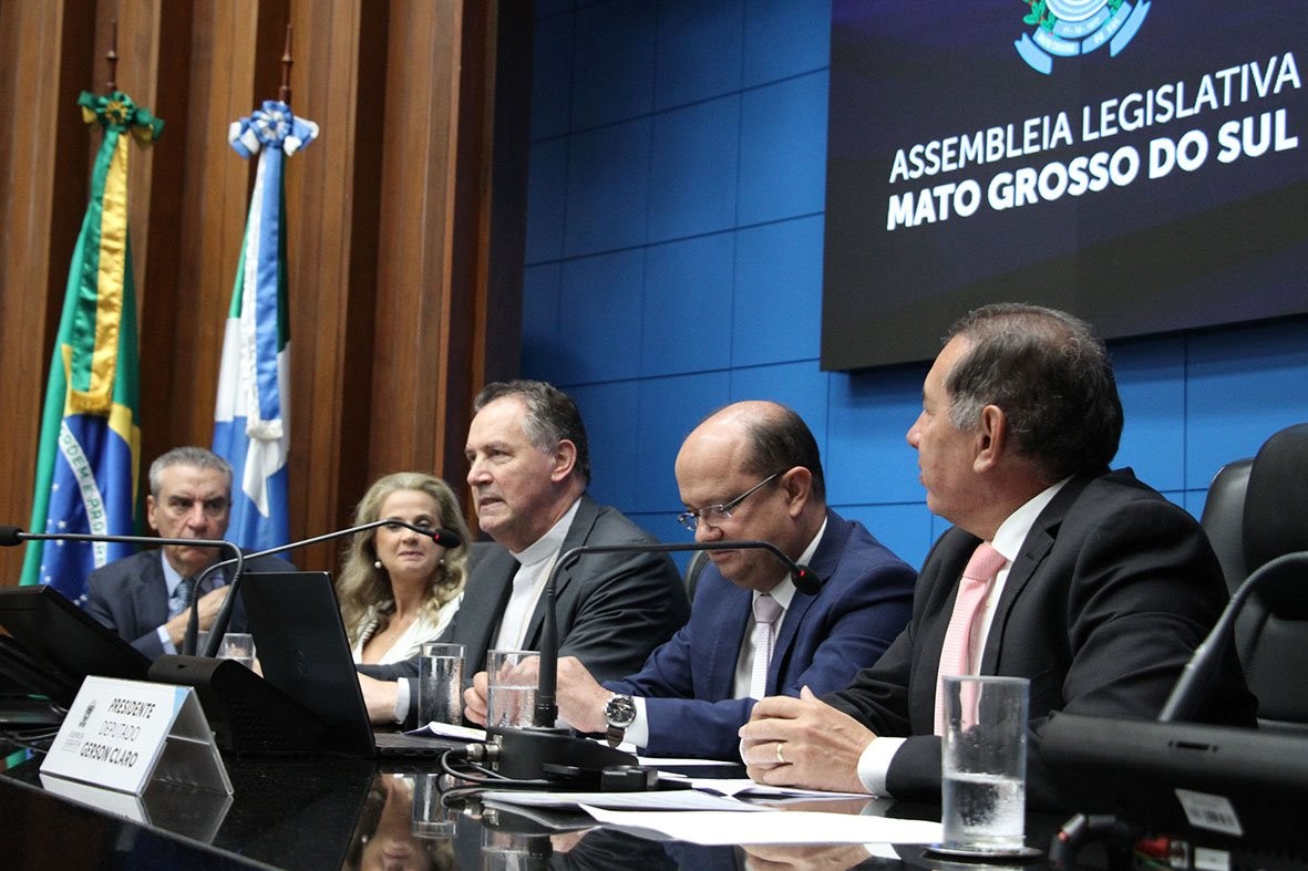 Cardeal espanhol que participa de conclave possui título de cidadão sul-mato-grossense