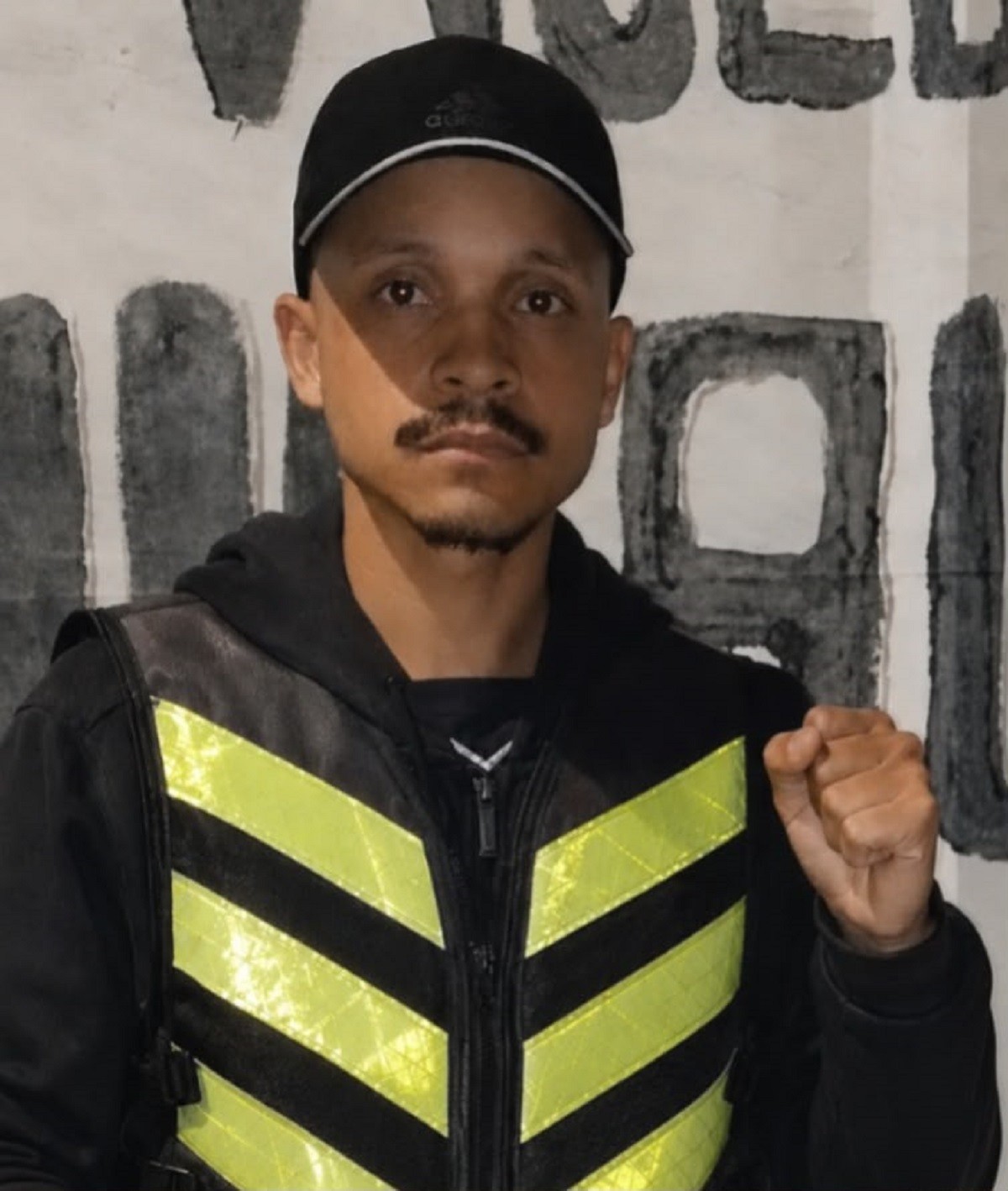 Quem era o motociclista que morreu após cair do Viaduto Roza Cabinda, em Juiz de Fora: 'Nunca deixou faltar nada para os filhos'