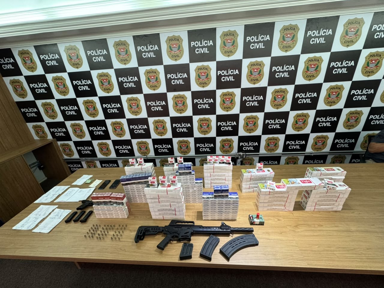Polícia prende trio suspeito de tráfico de drogas durante operação em São Miguel Arcanjo