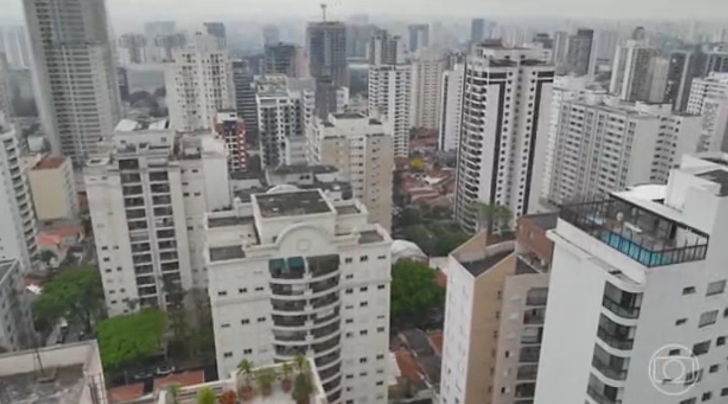Três em cada dez moradias brasileiras não têm serviço de esgoto, revela IBGE 