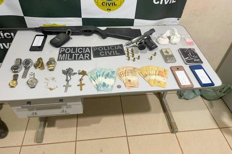 Dinheiro, drogas e armas foram apreendidos em operação policial no Pará  — Foto: Polícia Civil/Pará