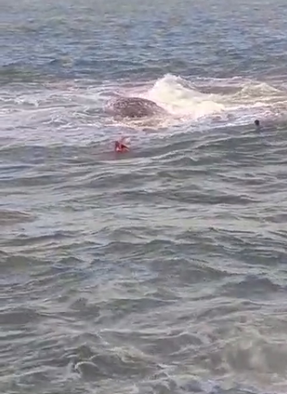 Homem morre afogado em praia de Guarapari, ES | Esp&iacute;rito Santo | G1