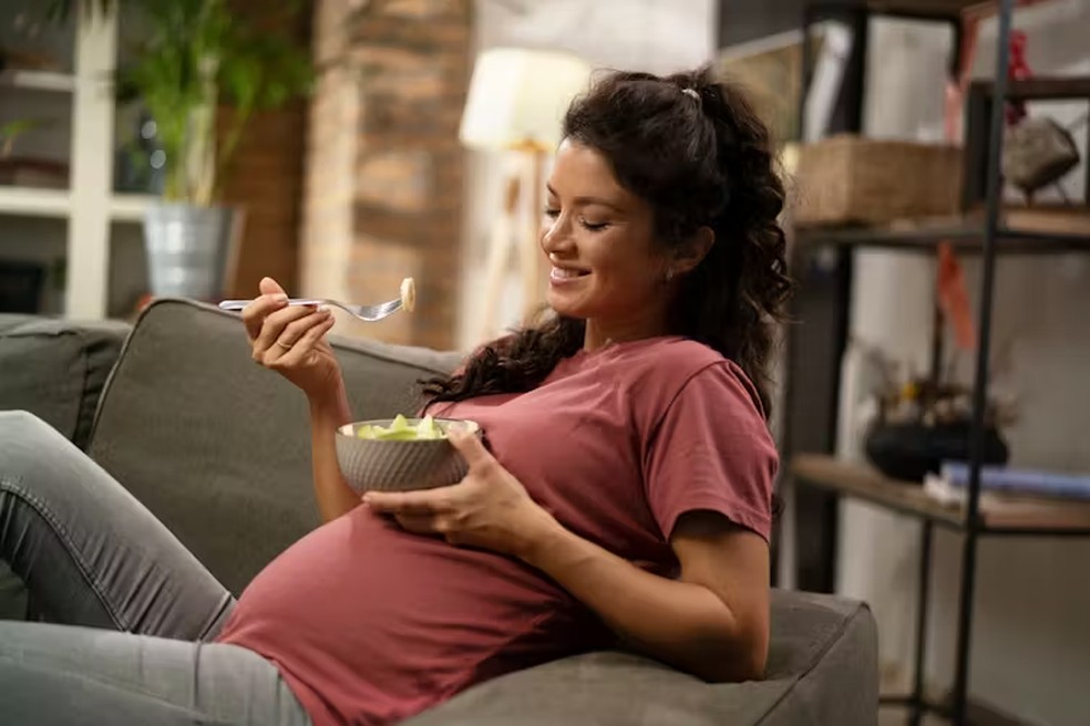 A diabetes gestacional geralmente se desenvolve durante o segundo ou terceiro trimestre da gravidez. — Foto: Just Life/Shutterstock.com