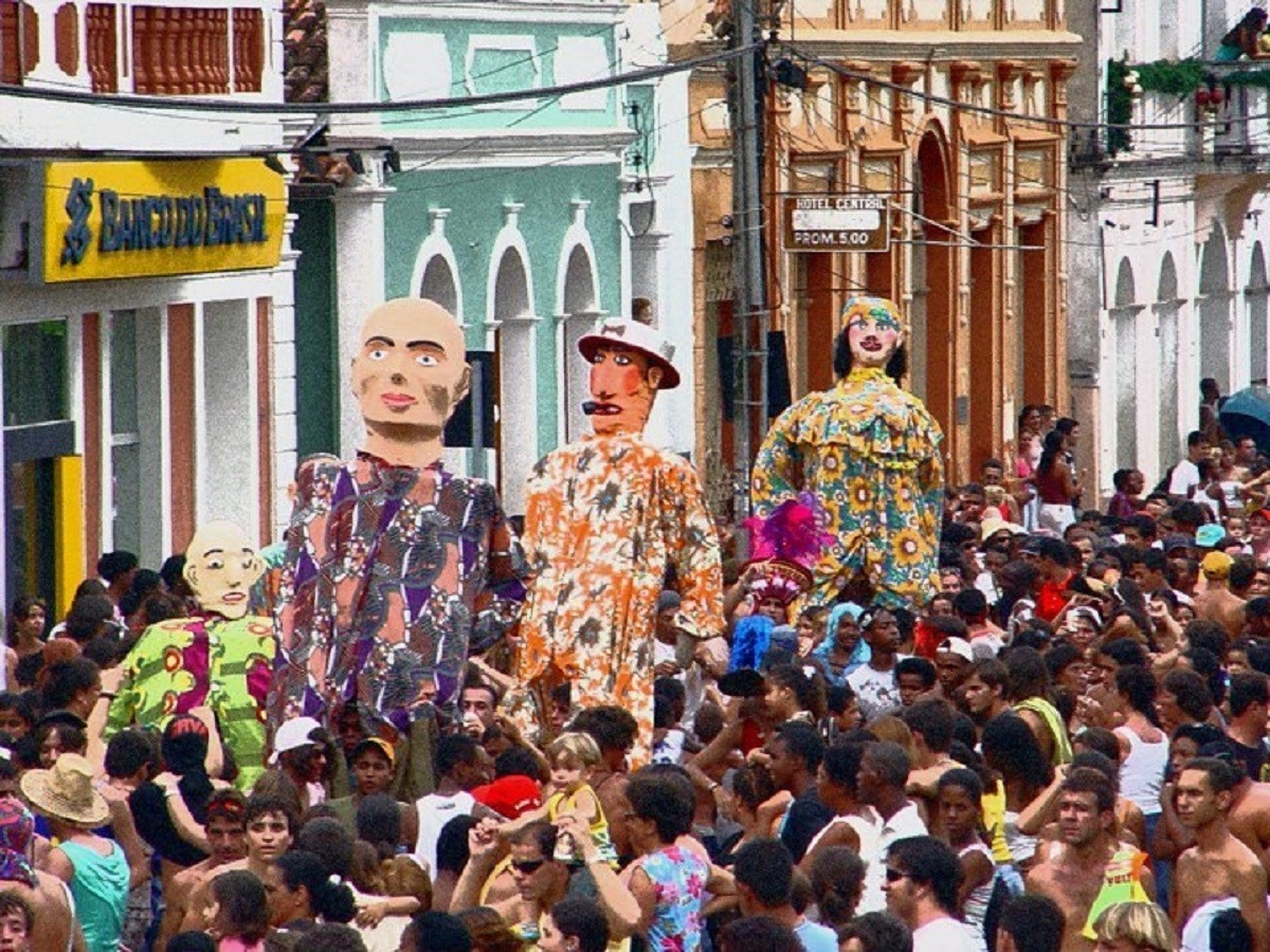 Carnaval 2026 em Juiz de Fora, Rio Novo, Ubá, São João del Rei e mais: veja onde curtir a festa