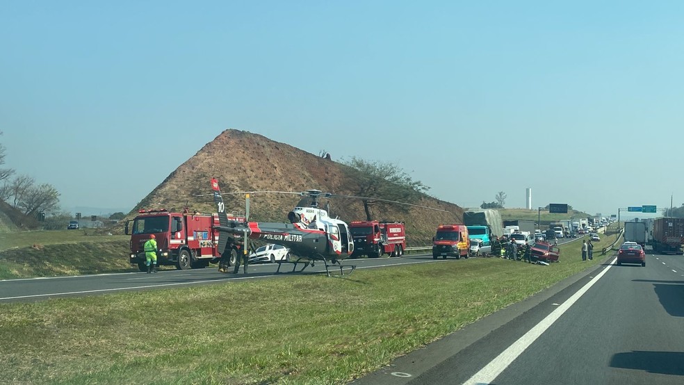 Helicóptero águia encaminhou criança em estado grave para o HC da Unicamp — Foto: Gabriela Lamas/EPTV