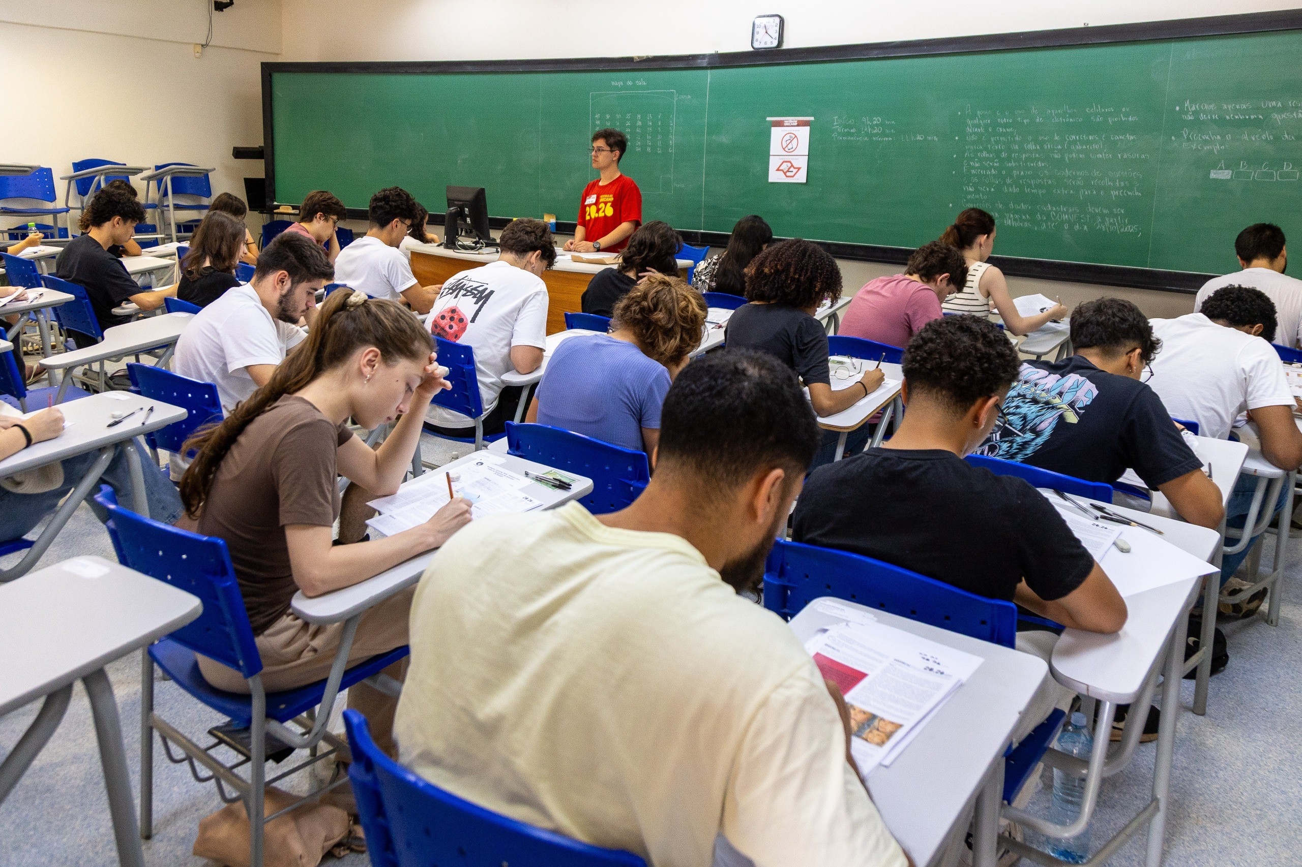 Unicamp 2026: acompanhe a 1ª fase da prova e a resolução comentada