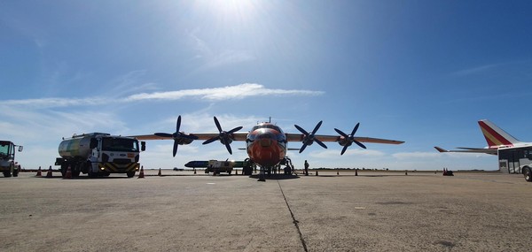 Avião ucraniano modelo Antonov pousa em Viracopos; veja fotos | G1