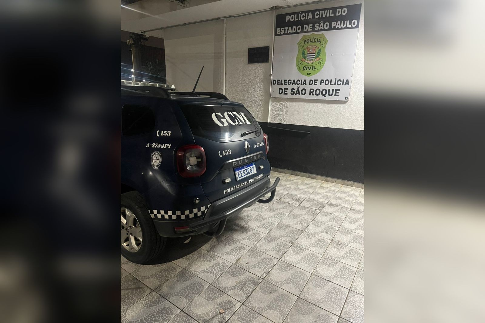 Três crianças são encontradas sozinhas e em estado de pânico em casa em Araçariguama