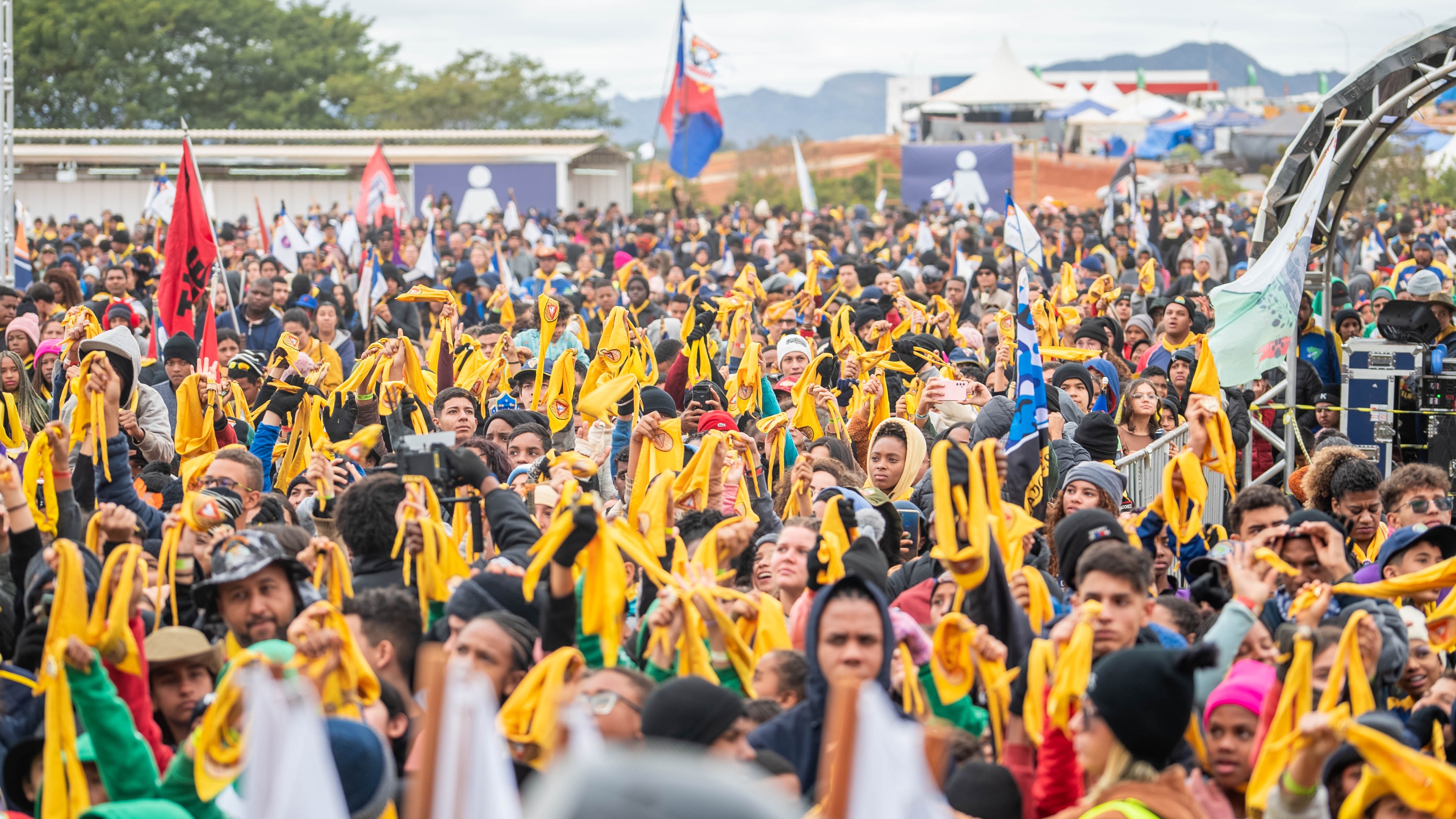 Acampamento juvenil recebe mais de 2 mil adolescentes durante quatro dias em Lavras, MG