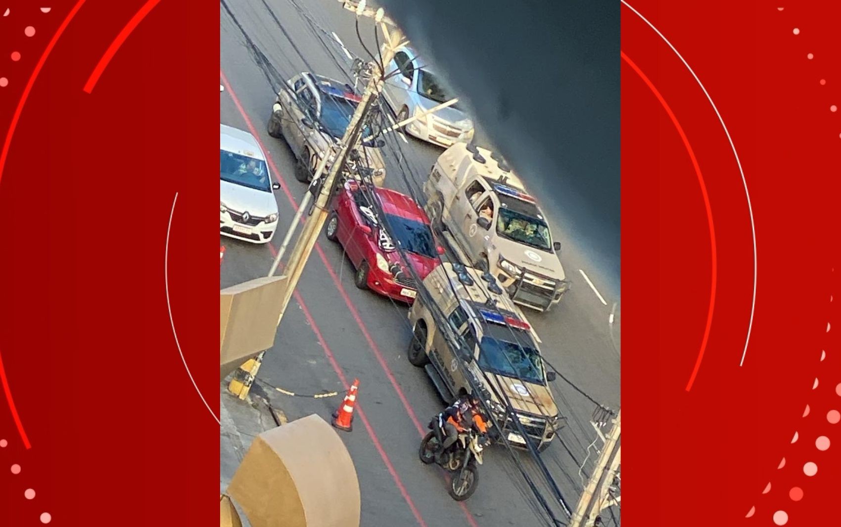 Segurança e cliente ficam feridos durante tiroteio em shopping de bairro nobre de Salvador