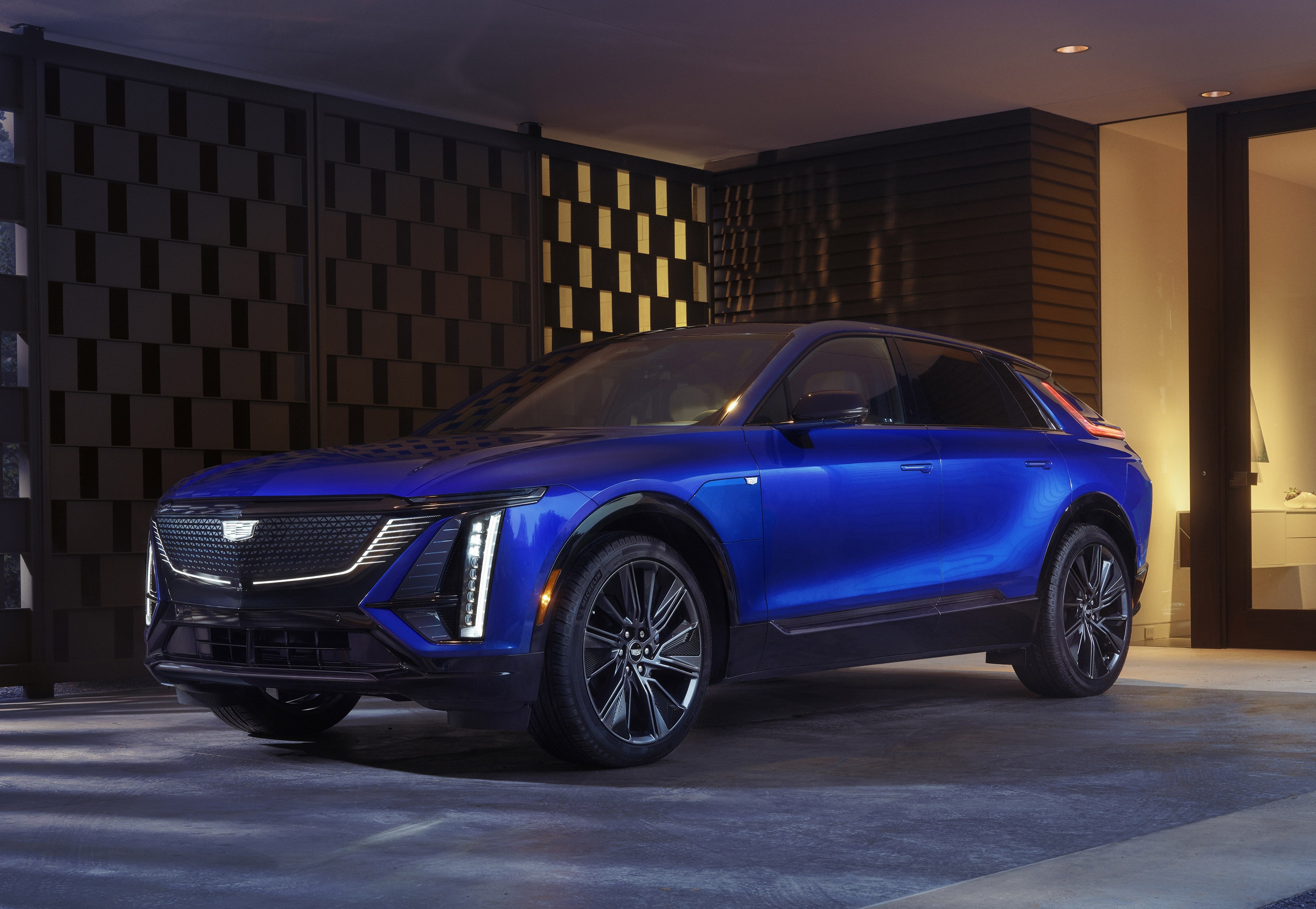Cadillac vem aí: GM confirma que vai vender SUVs de luxo da marca no Brasil