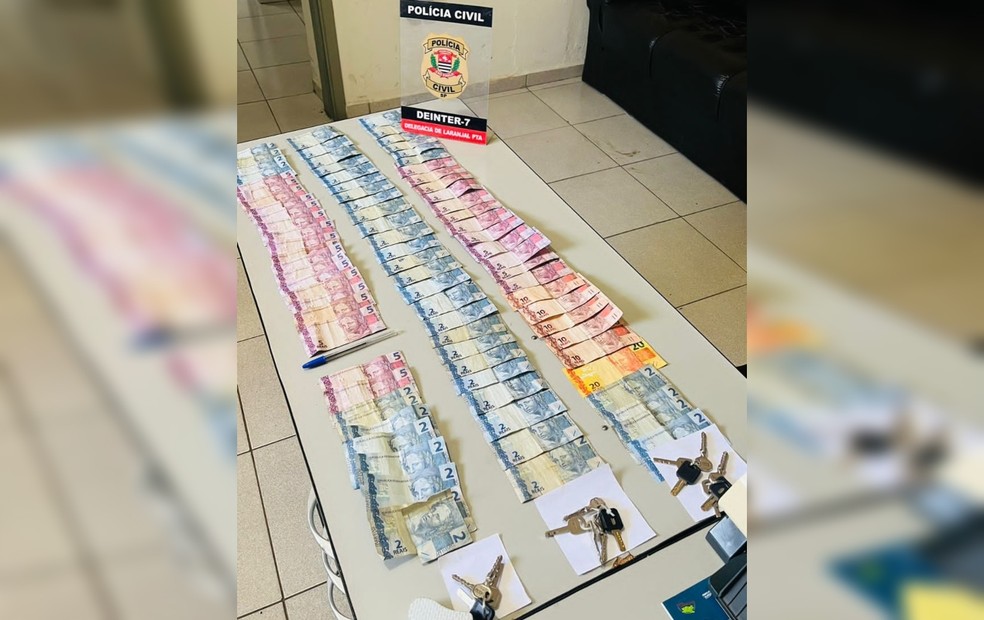 Os comerciantes foram ouvidos e liberados  — Foto: Polícia Civil/Divulgação 