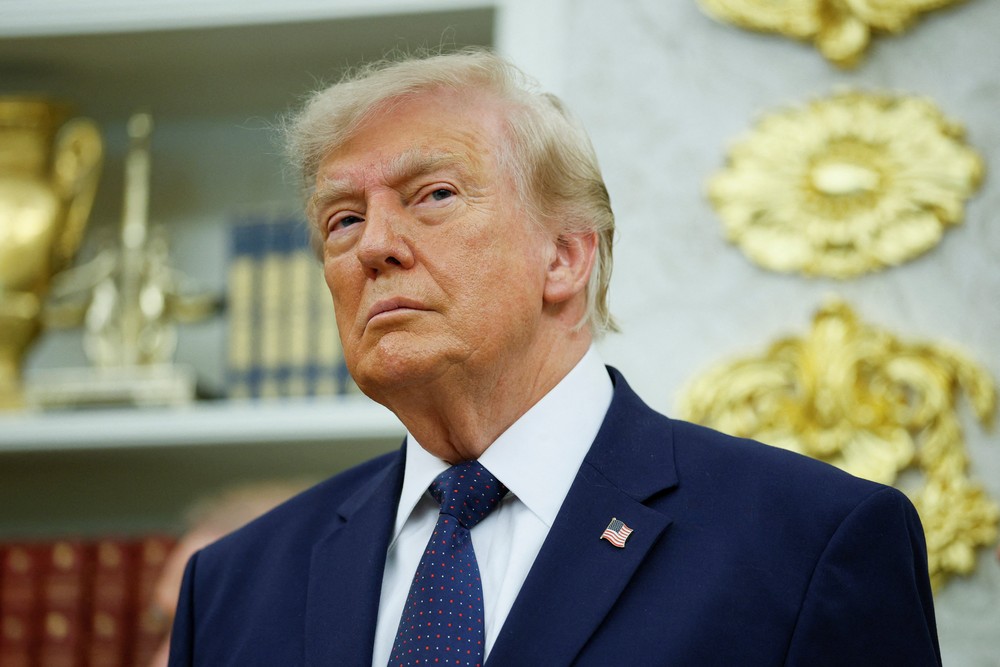 Donald Trump demite os três membros remanescentes da Comissão de Assistência Eleitoral dos Estados Unidos