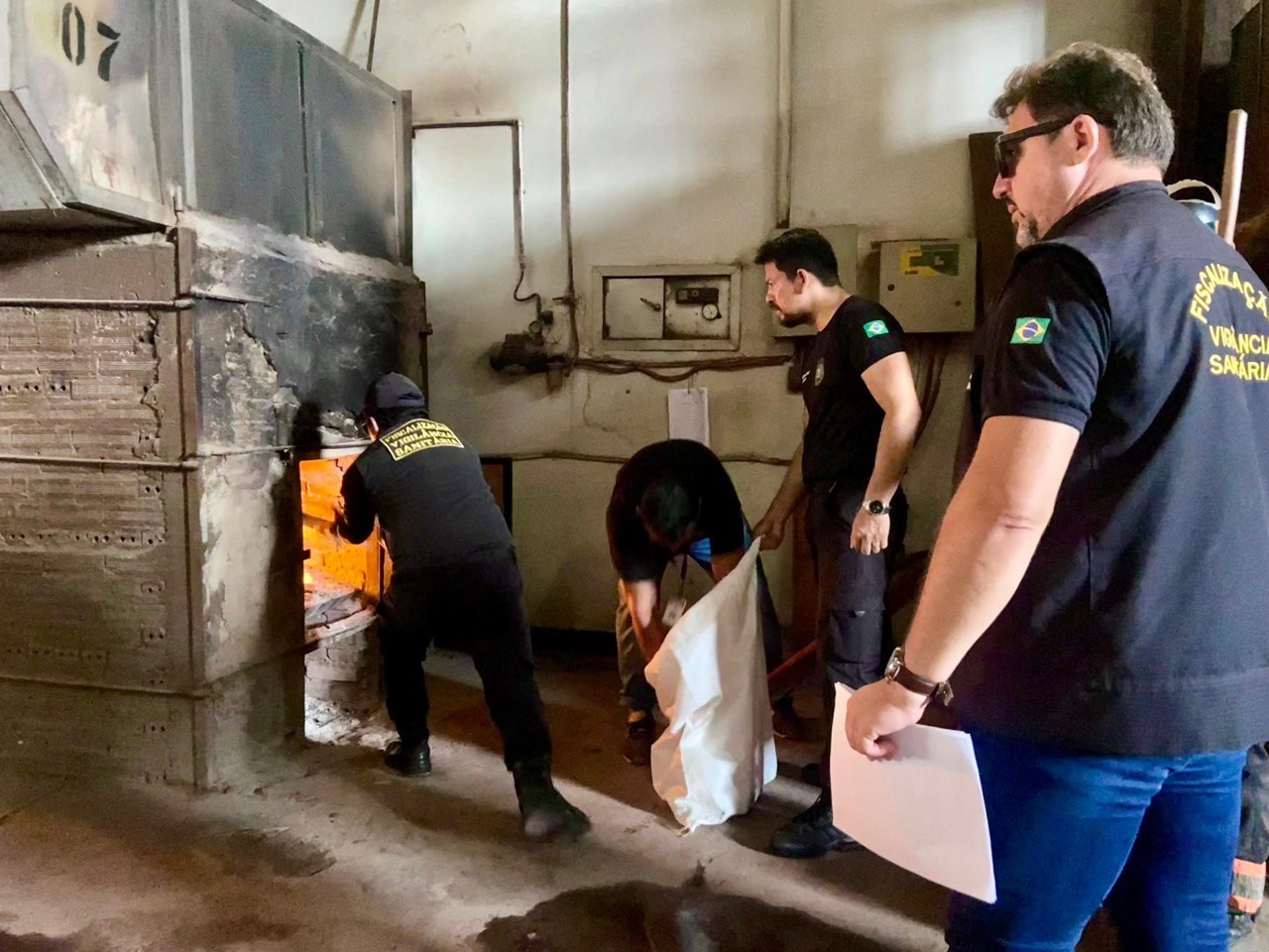 Polícia Civil realiza incineração de mais de 300 kg de drogas apreendidas em Almeirim e Santarém