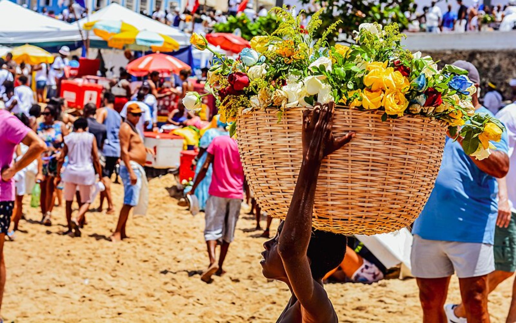 Festas reúnem Carlinhos Brown, Cortejo Afro e Jau no Dia de Iemanjá, em Salvador; confira lista de eventos