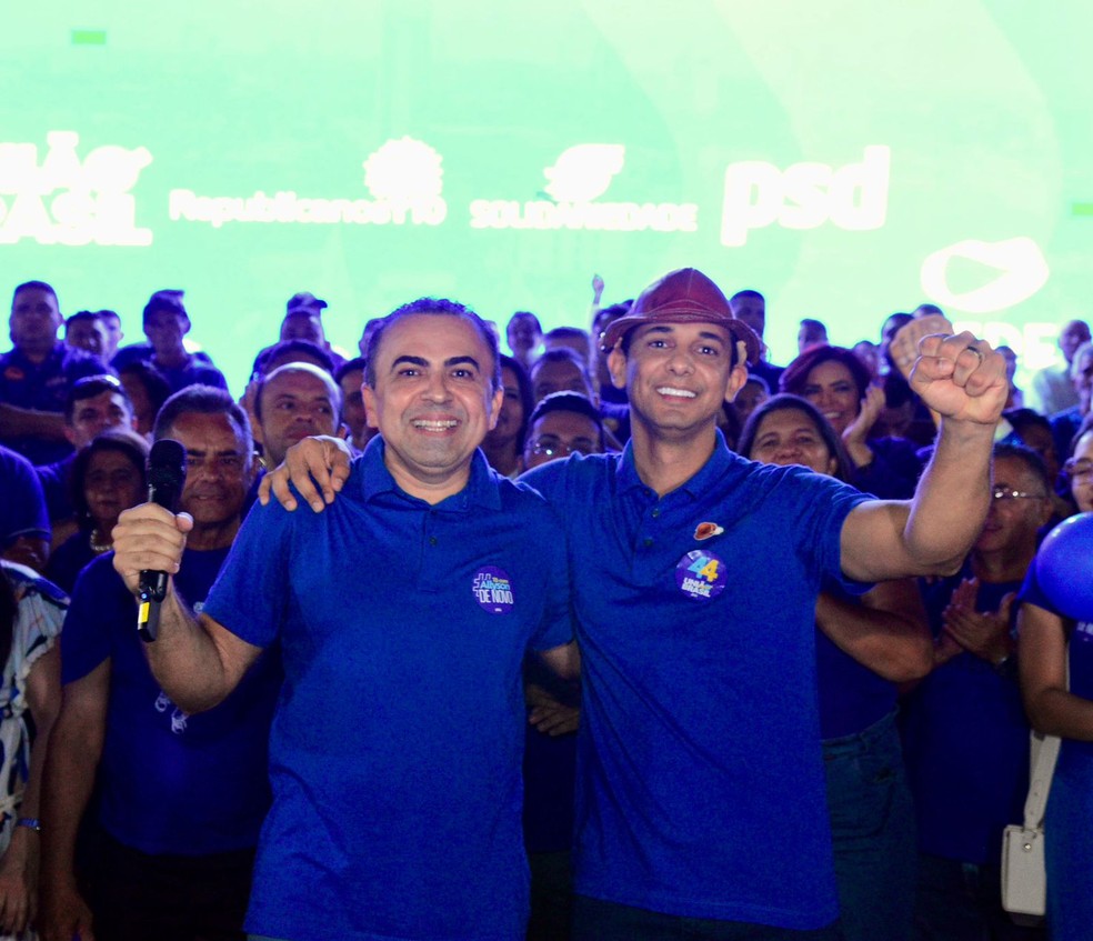 Allyson Bezerra (de chapéu) é candidato à reeleição em Mossoró — Foto: Célio Duarte/Divulgação