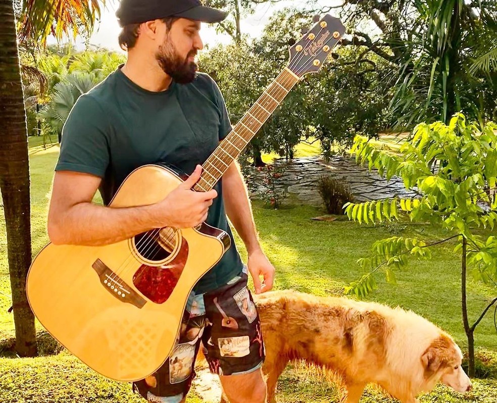 Renno Poeta  — Foto: Reprodução / Instagram do artista