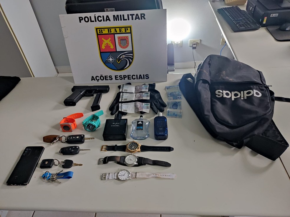 Polícia recupera itens roubados na casa de vereador de Santo Expedito (SP) — Foto: Reprodução/Polícia Civil