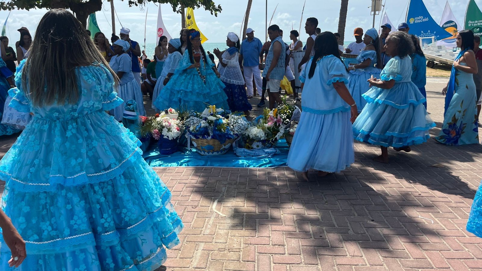 Festa das Águas celebra Iemanjá e fortalece tradições afro-brasileiras na orla da Pajuçara, em Maceió