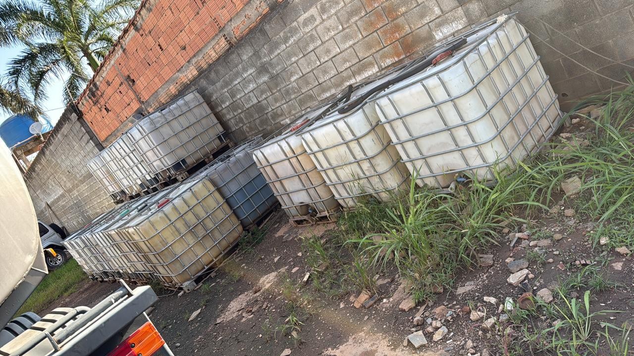 Homem é preso em Campinas por armazenamento irregular de 2,2 mil litros de óleo automotivo